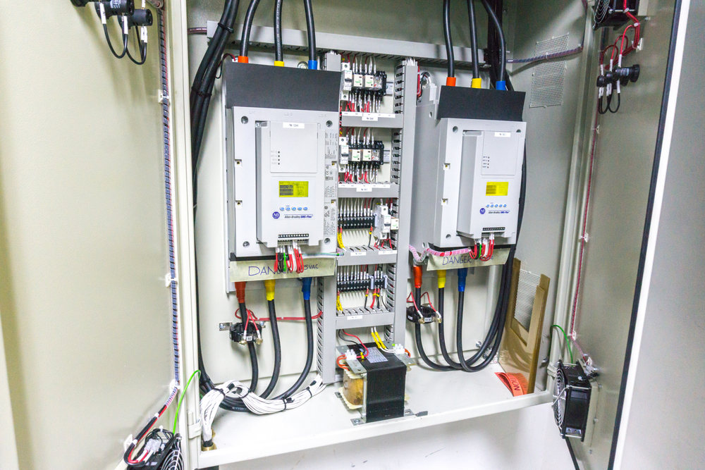 What Is The Difference Between A VFD And A Soft Starter - SoftStartRV